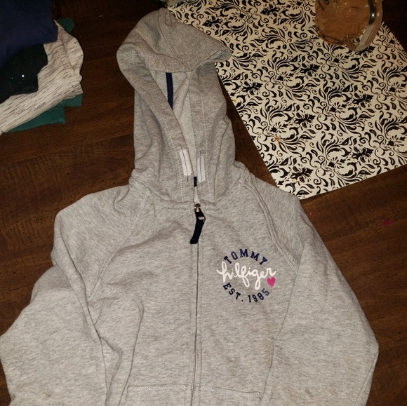 Tommy Hilfiger hoodie - Picture 1 of 3